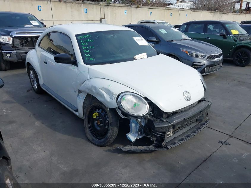 3VWFD7AT4JM719182 VOLKSWAGEN BEETLE 2.0T COAST/2.0T S 2018