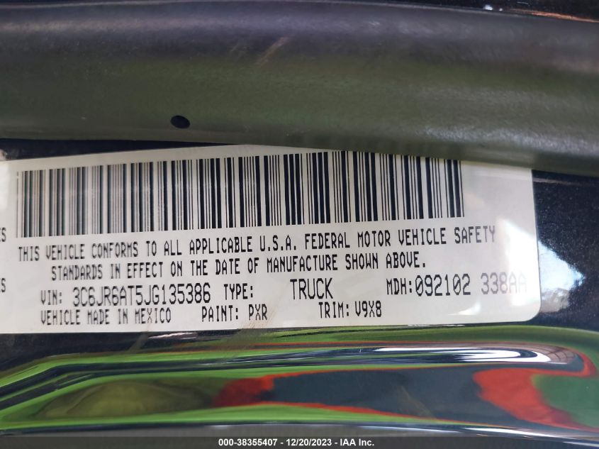 2018 RAM 1500 ST - 3C6JR6AT5JG135386
