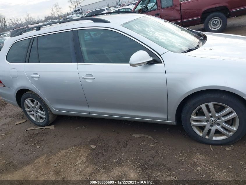 2014 VOLKSWAGEN JETTA SPORTWAGEN 2.0L TDI - 3VWPL7AJ6EM616812