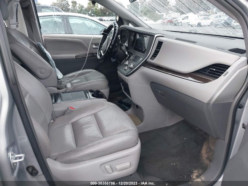2016 TOYOTA SIENNA XLE/LIMITED - 5TDYK3DC4GS693505