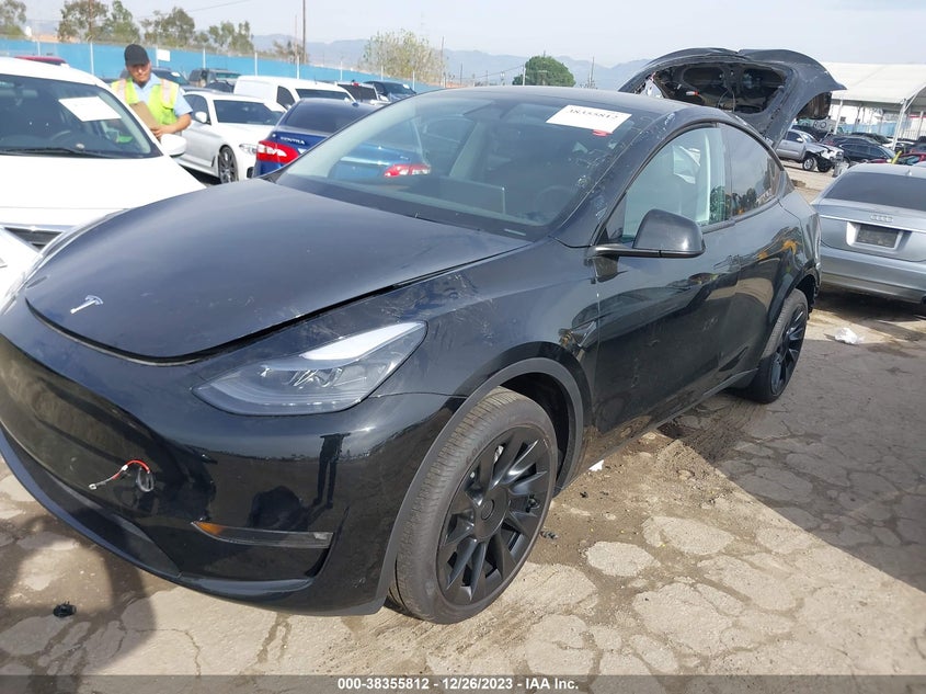 VIN 7SAYGDEE1PF873975 2023 TESLA MODEL Y AWD/LONG RANGE DUAL MOTOR ALL-WHEEL DRIVE