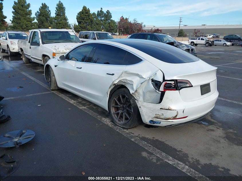 VIN 5YJ3E1EB6LF741693 2020 TESLA MODEL 3