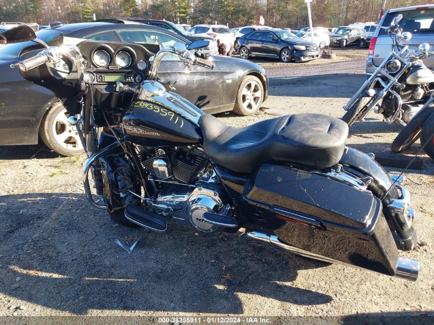 2013 HARLEY-DAVIDSON FLHX STREET GLIDE - 1HD1KBM12DB666119