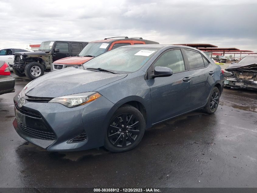 VIN 2T1BURHE3JC099714 2018 TOYOTA COROLLA LE