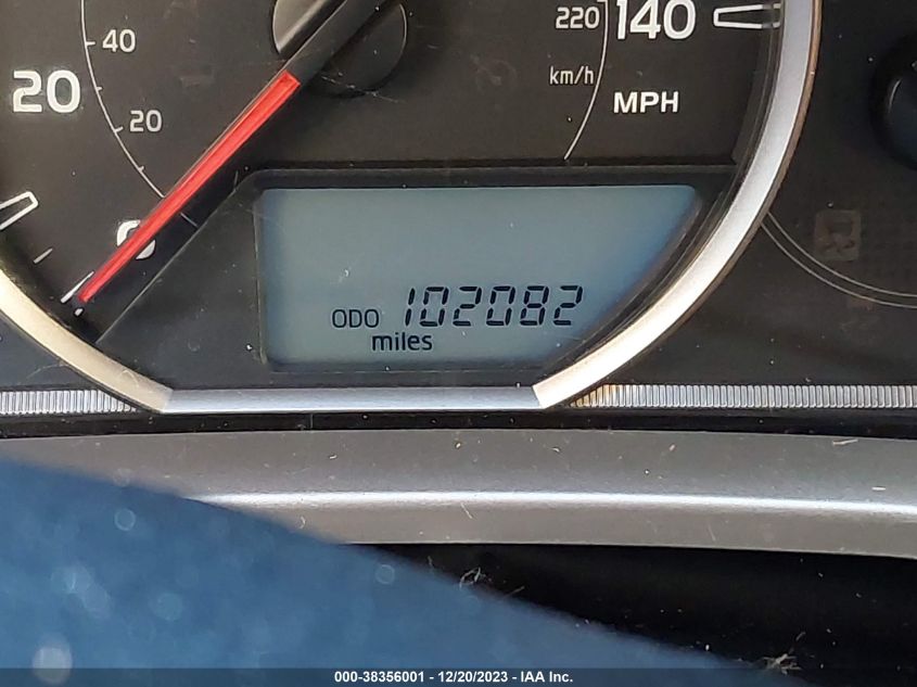 2015 TOYOTA RAV4 XLE - JTMRFREV8FD118362