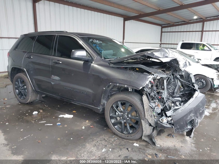 VIN 1C4RJFAG1JC435497 2018 JEEP GRAND CHEROKEE LAREDO