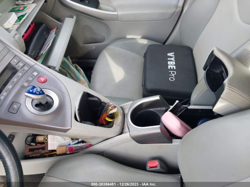 2015 TOYOTA PRIUS FOUR - JTDKN3DUXF1927163