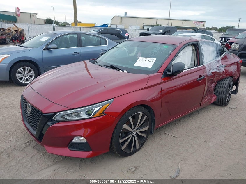 VIN 1N4BL4CV2KN322116 2019 NISSAN ALTIMA SR