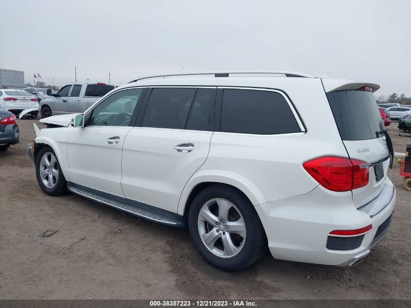 2015 MERCEDES-BENZ GL 550 4MATIC 4JGDF7DEXFA542235
