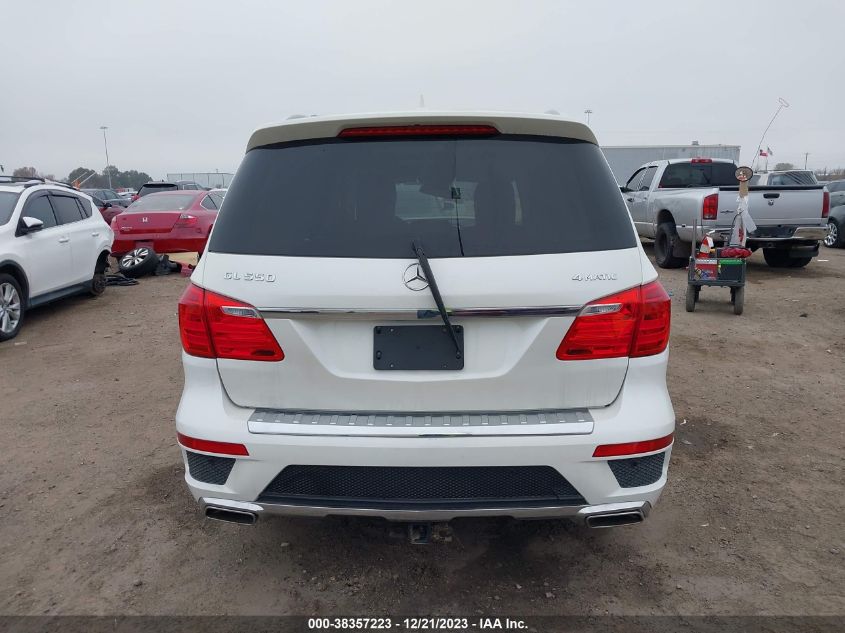 2015 MERCEDES-BENZ GL 550 4MATIC 4JGDF7DEXFA542235