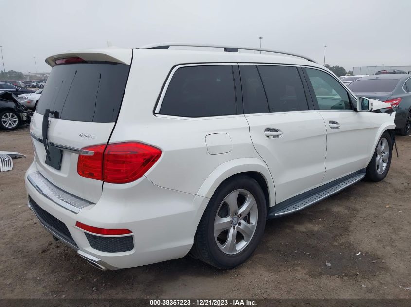 2015 MERCEDES-BENZ GL 550 4MATIC 4JGDF7DEXFA542235