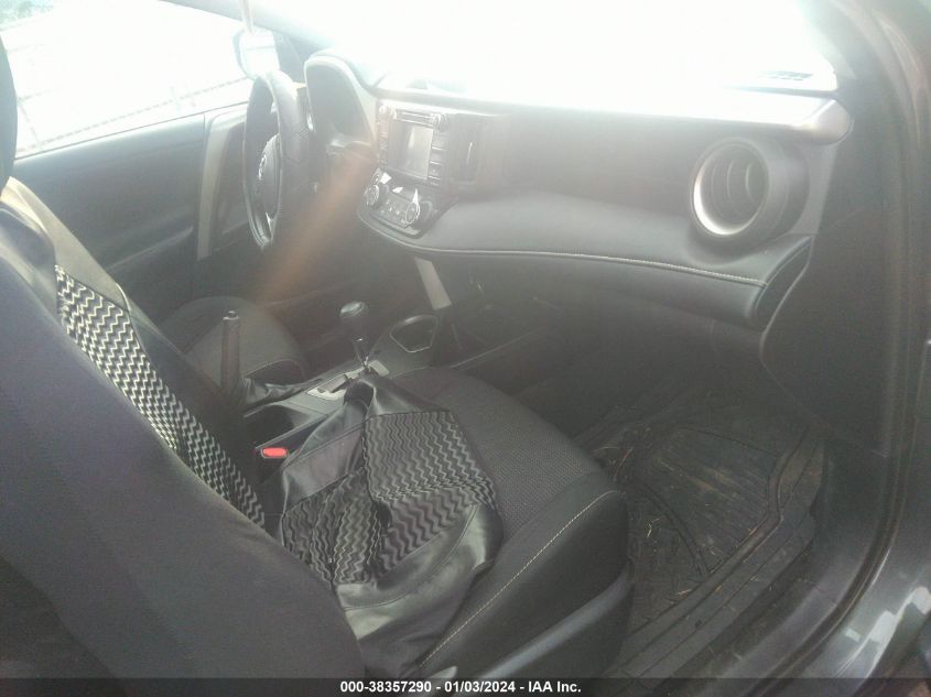 2017 TOYOTA RAV4 XLE - 2T3WFREV4HW390173