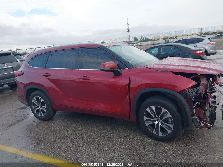 2022 TOYOTA HIGHLANDER HYBRID XLE/HYBRID BRONZE - 5TDGARAH7NS510368