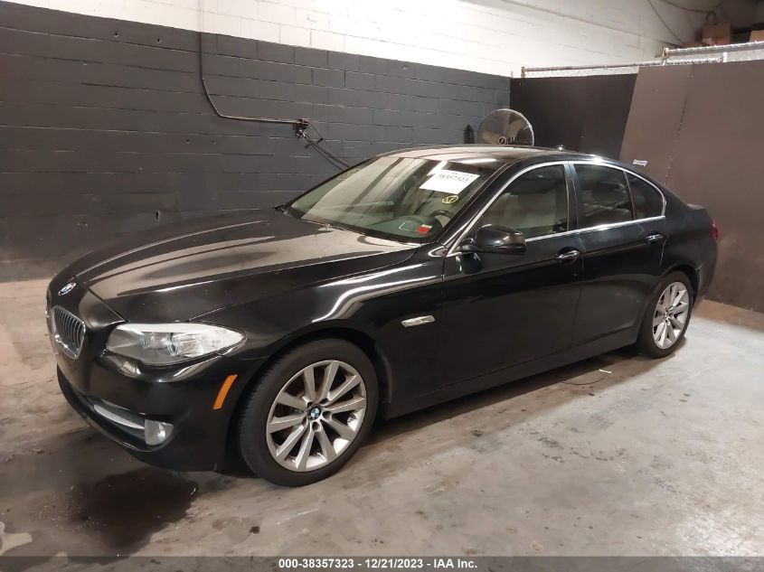 2013 BMW 528I XDRIVE - WBAXH5C57DD108204