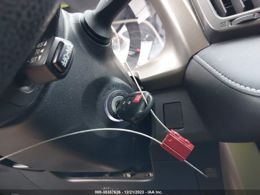2014 TOYOTA RAV4 XLE - 2T3WFREV9EW082752