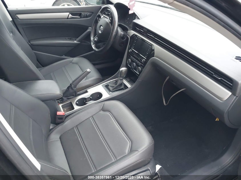 VIN 1VWSA7A37LC020463 2020 VOLKSWAGEN PASSAT SE