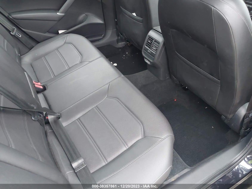 VIN 1VWSA7A37LC020463 2020 VOLKSWAGEN PASSAT SE