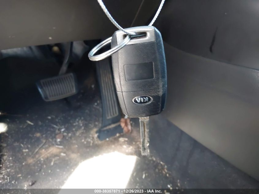 2014 KIA SOUL - KNDJN2A20E7058058