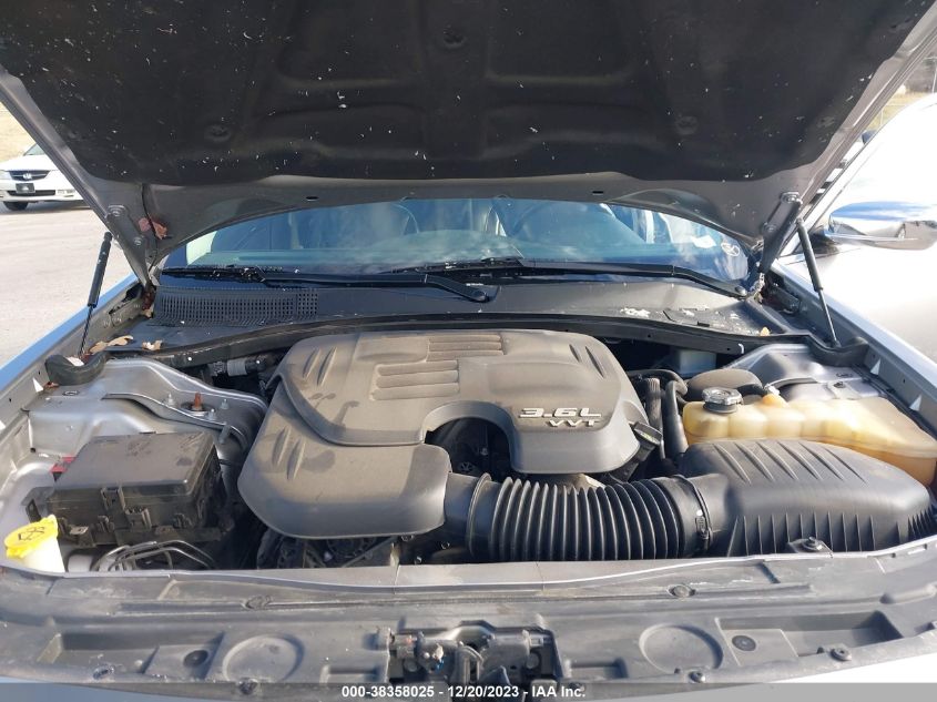 2016 CHRYSLER 300 300C - 2C3CCAEG3G8342620