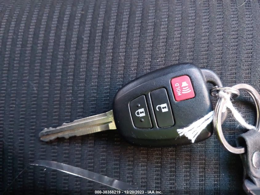 2014 TOYOTA RAV4 XLE - JTMWFREV3EJ022268