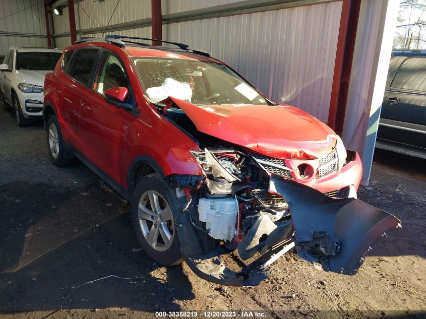 2014 TOYOTA RAV4 XLE - JTMWFREV3EJ022268