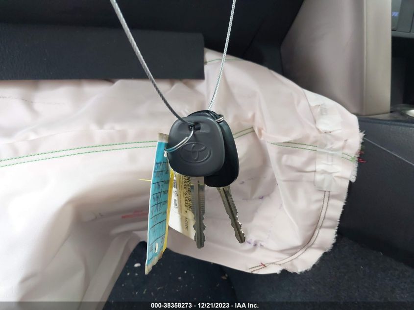 2013 TOYOTA RAV4 LE - JTMBFREV6DD042056