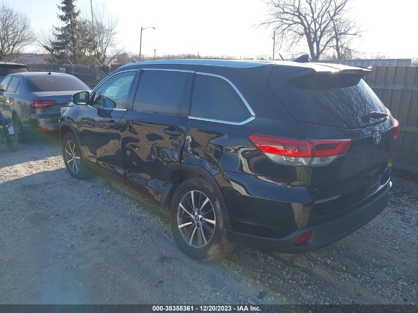 VIN 5TDKZRFH6JS530259 2018 TOYOTA HIGHLANDER SE/XLE