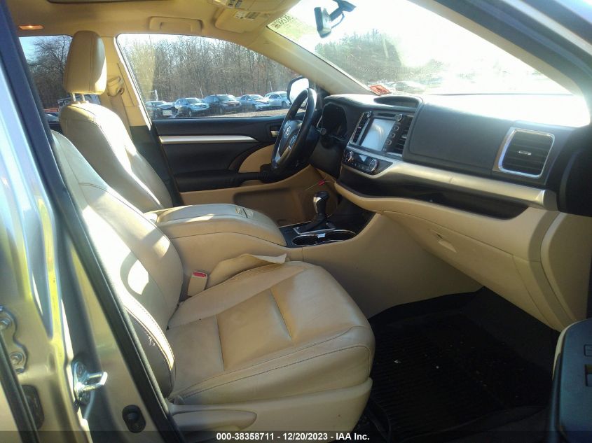 2015 TOYOTA HIGHLANDER XLE V6 - 5TDJKRFH3FS130831