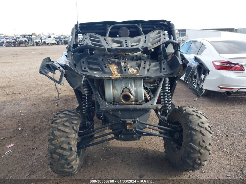 VIN 3JBVDAW23HK000526 2017 CAN-AM MAVERICK X3 X DS TURBO R