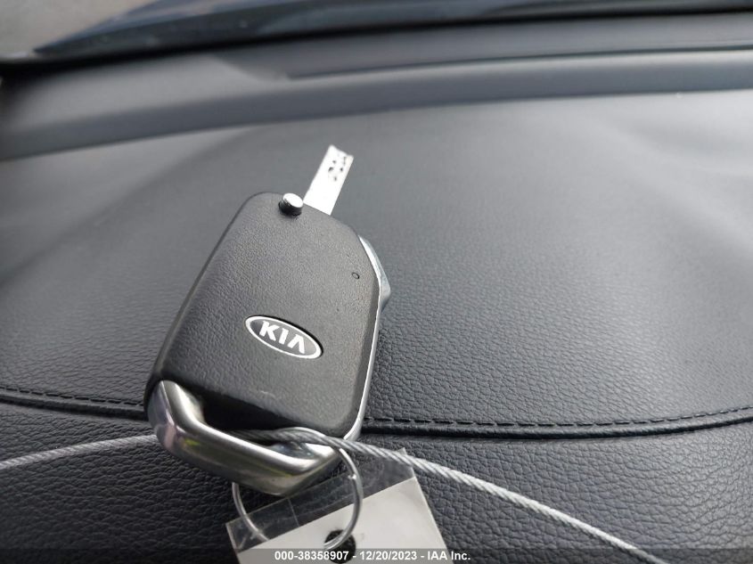 2019 KIA FORTE LXS - 3KPF24AD5KE037228