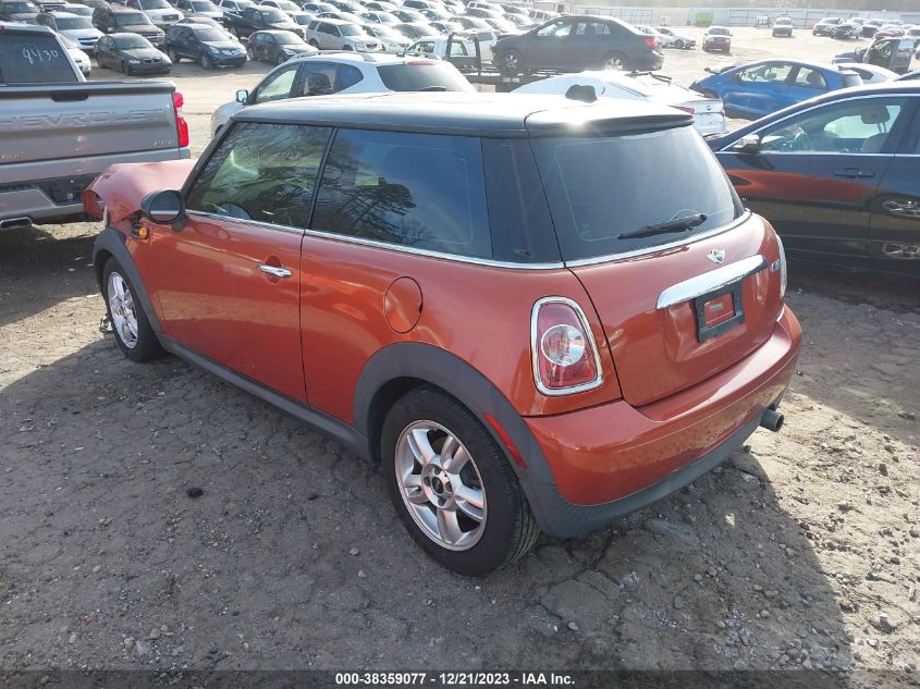 2013 MINI HARDTOP COOPER - WMWSU3C50DT686757