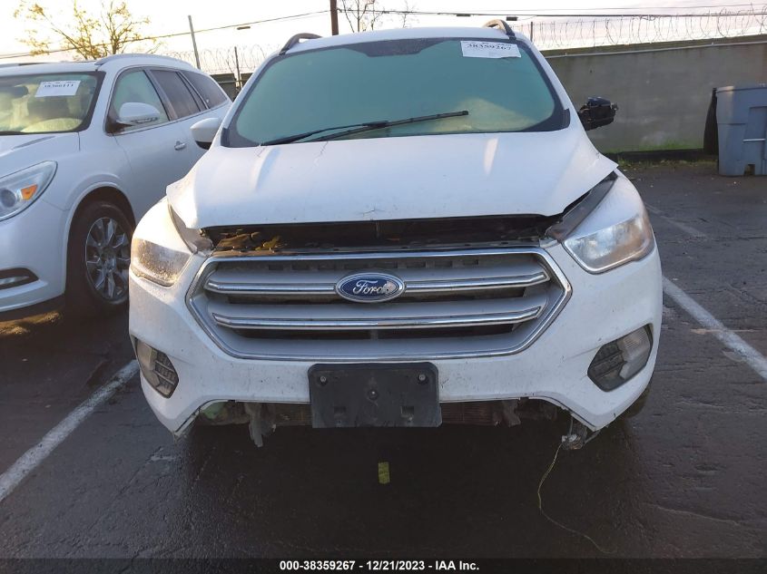 2018 FORD ESCAPE SE - 1FMCU0GD5JUD08023