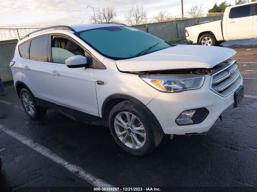 2018 FORD ESCAPE SE - 1FMCU0GD5JUD08023