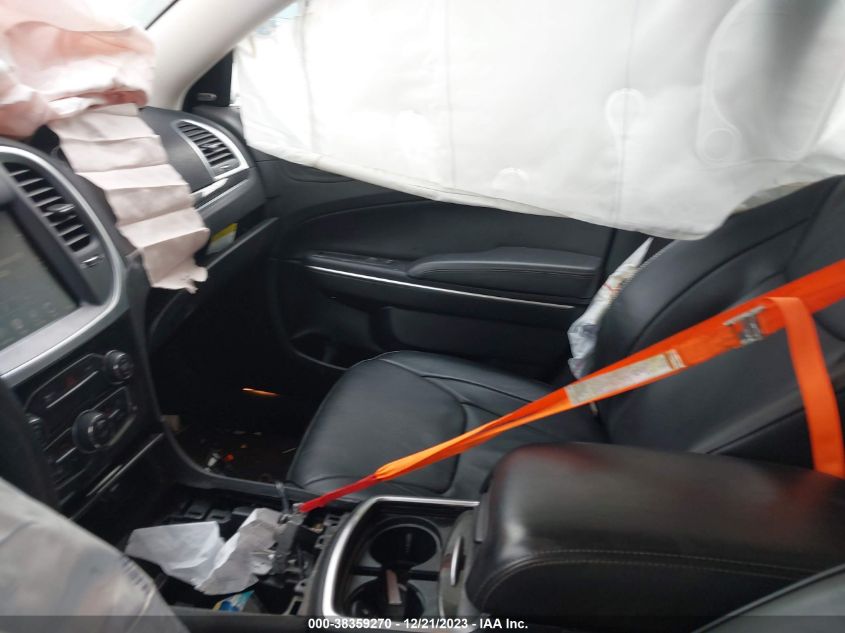 2015 CHRYSLER 300C 2C3CCAKG0FH899651