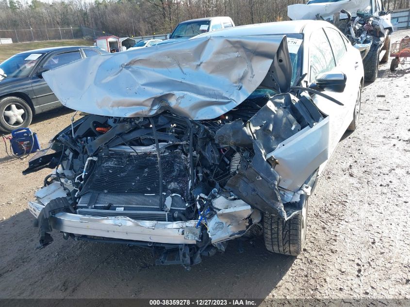 2020 HONDA INSIGHT EX - 19XZE4F50LE014690