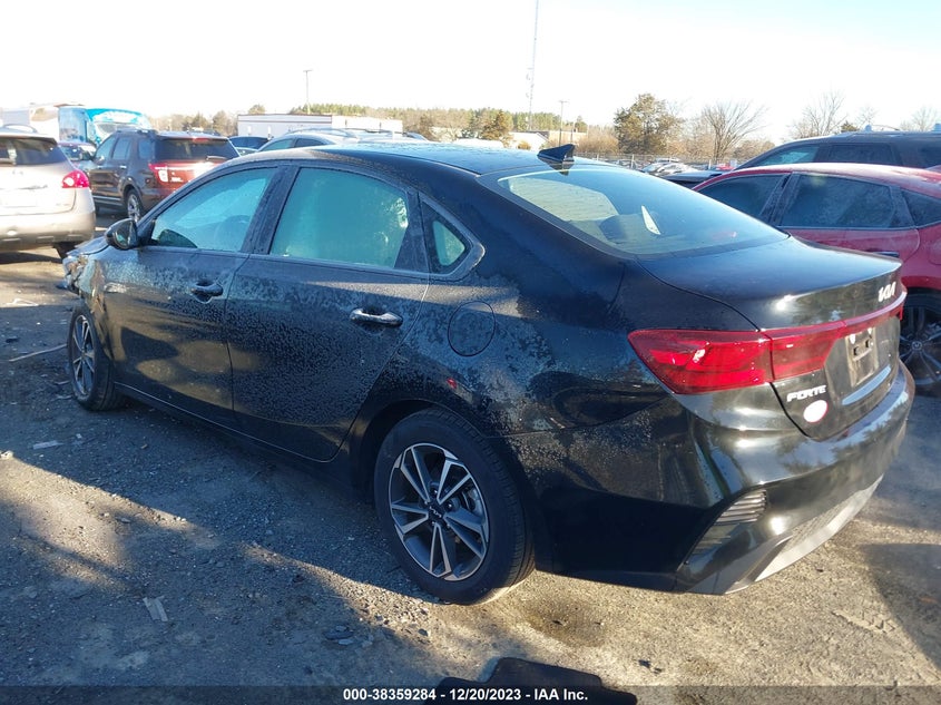 VIN 3KPF24AD4NE501937 2022 KIA FORTE FE/LXS