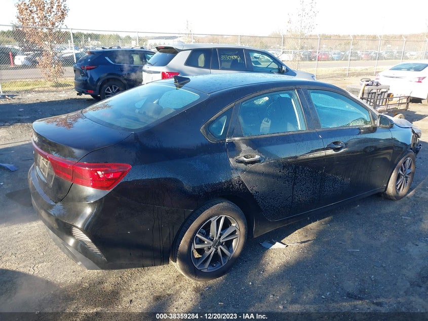 VIN 3KPF24AD4NE501937 2022 KIA FORTE FE/LXS