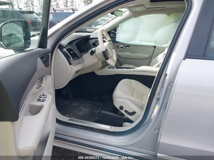 2023 VOLVO XC90 RECHARGE PLUG-IN HYBRID T8 PLUS DARK THEME 7-SEATER YV4H60CW1P1956400