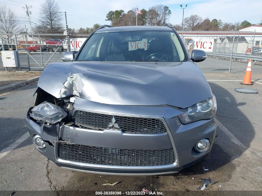 2013 MITSUBISHI OUTLANDER SE - JA4AS3AW1DU001850