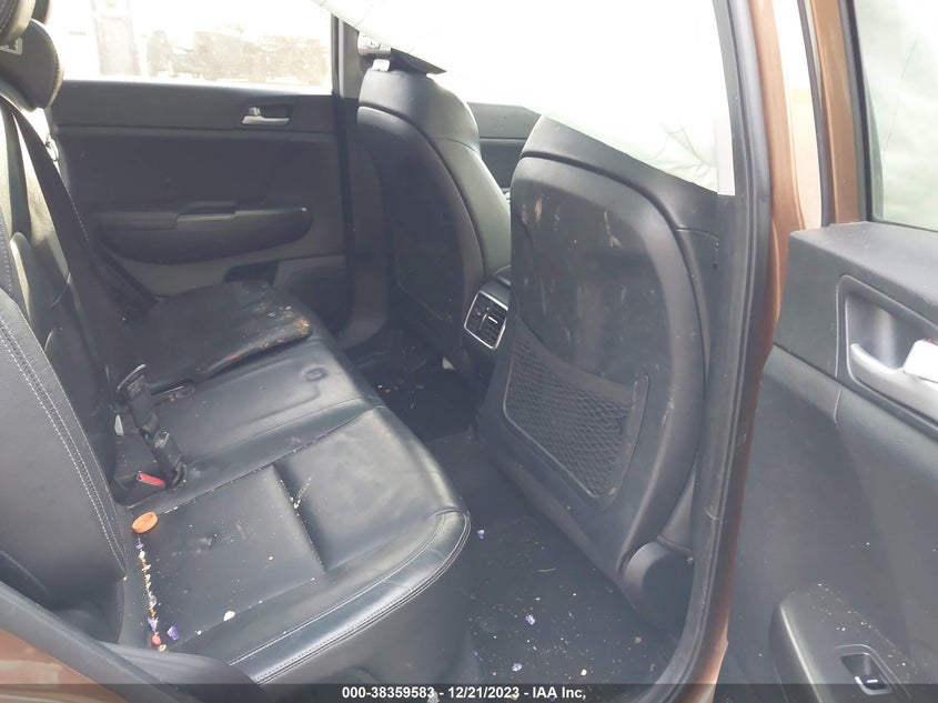 VIN KNDPN3AC0H7067808 2017 KIA SPORTAGE EX
