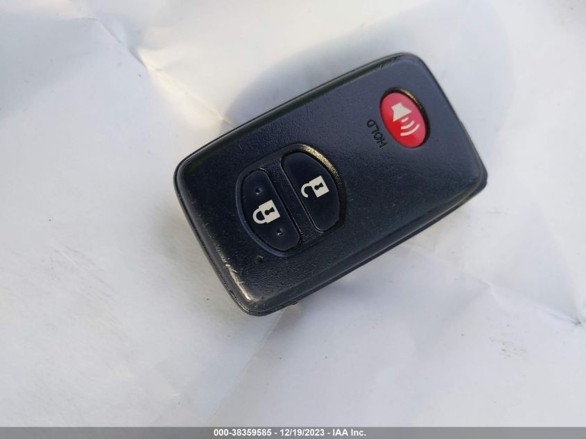 2014 TOYOTA PRIUS TWO - JTDKN3DU9E0382657