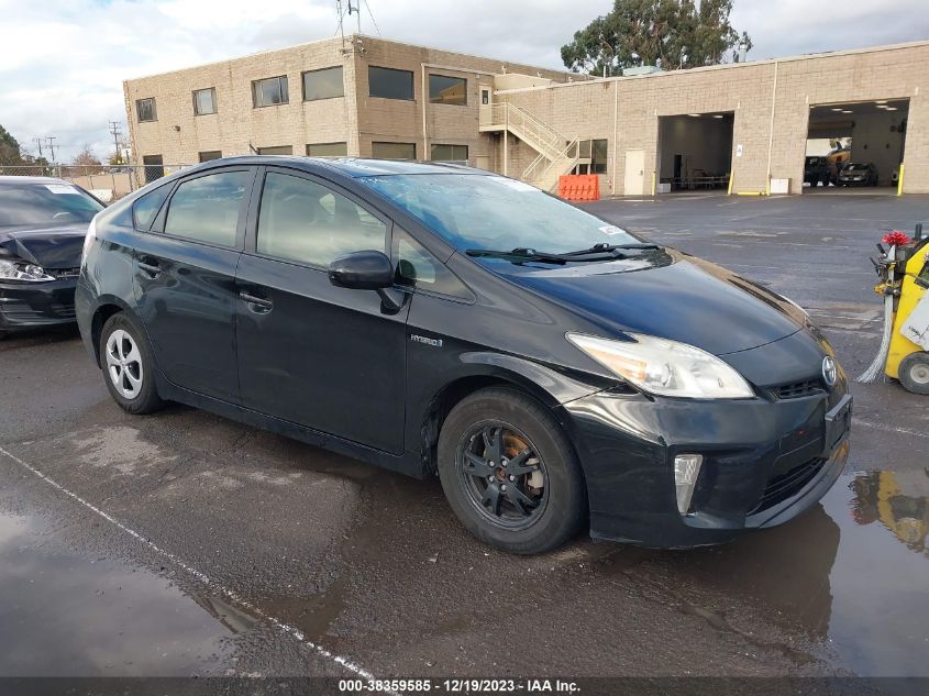 2014 TOYOTA PRIUS TWO - JTDKN3DU9E0382657