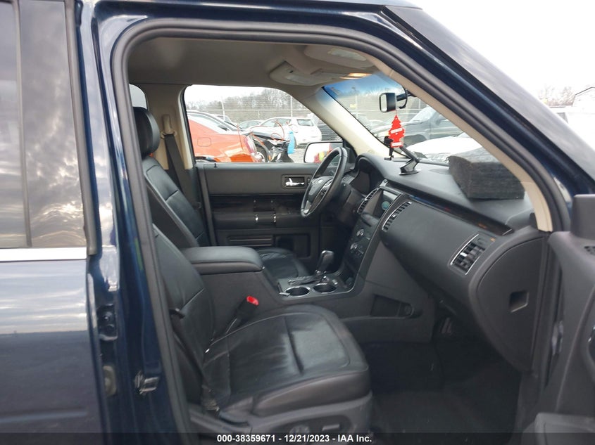 VIN 2FMGK5C87HBA01627 2017 FORD FLEX SEL