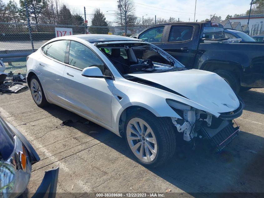 2022 TESLA MODEL 3 - 5YJ3E1EB8NF259519