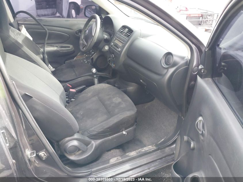 2015 NISSAN VERSA 1.6 S - 3N1CN7AP5FL840096
