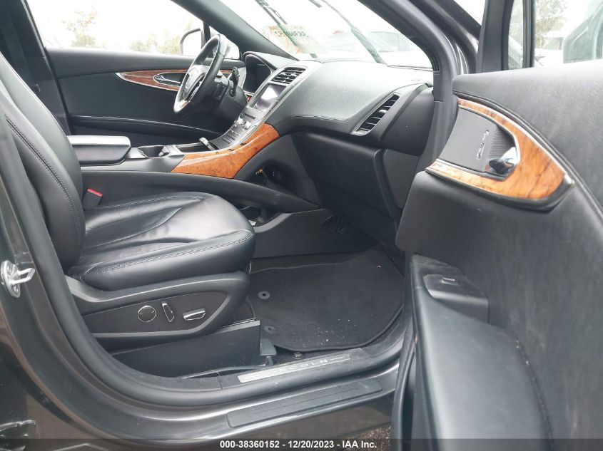 VIN 2LMPJ6K96KBL67741 2019 LINCOLN NAUTILUS SELECT