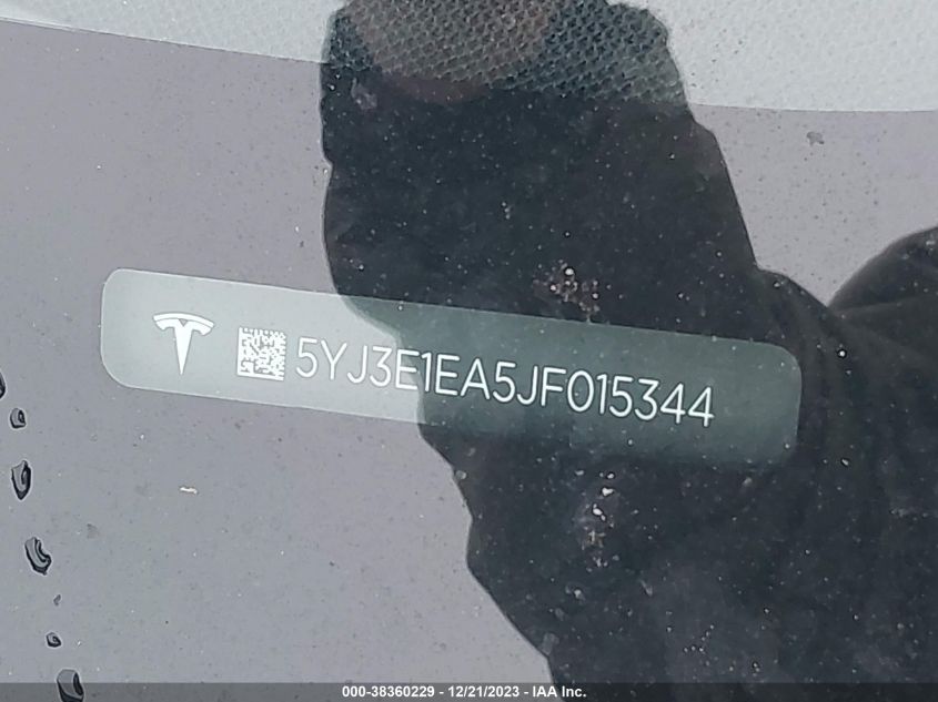 2018 TESLA MODEL 3 LONG RANGE/MID RANGE - 5YJ3E1EA5JF015344