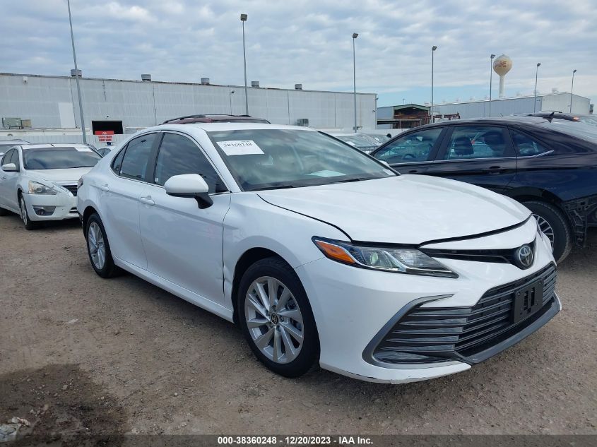2022 TOYOTA CAMRY LE - 4T1C11AK1NU050546