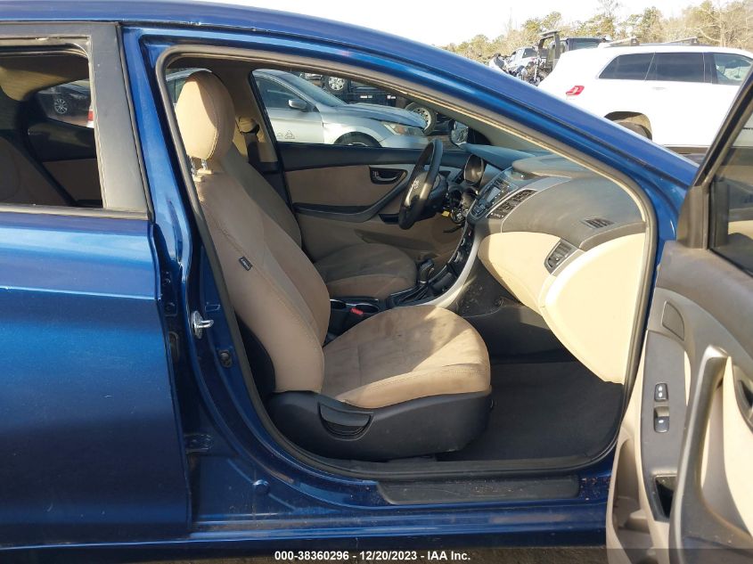 2016 HYUNDAI ELANTRA SE - 5NPDH4AE9GH656528