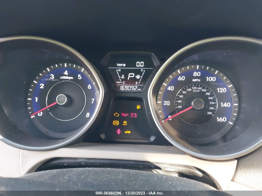2016 HYUNDAI ELANTRA SE - 5NPDH4AE9GH656528